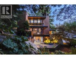 4651 MARINE DRIVE, West Vancouver, British Columbia