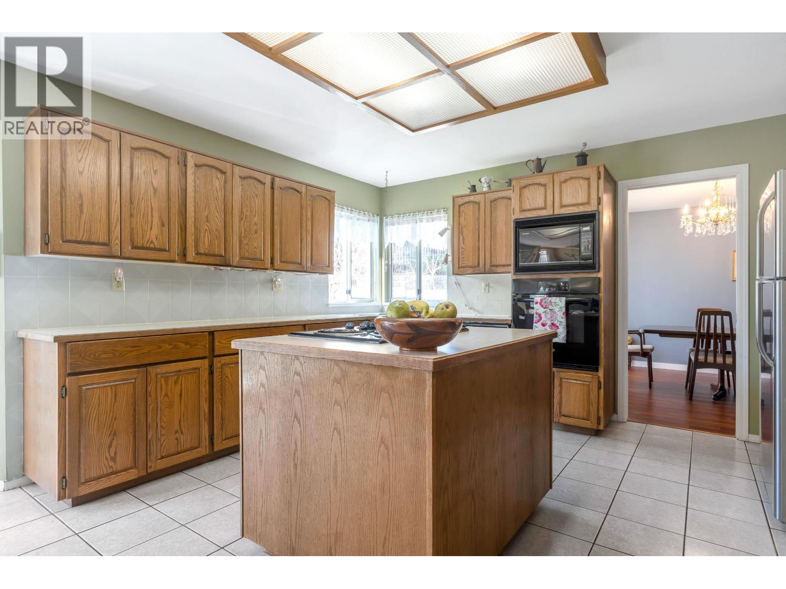 1859 Walnut Crescent, Coquitlam, British Columbia  V3J 7S9 - Photo 10 - R3092772