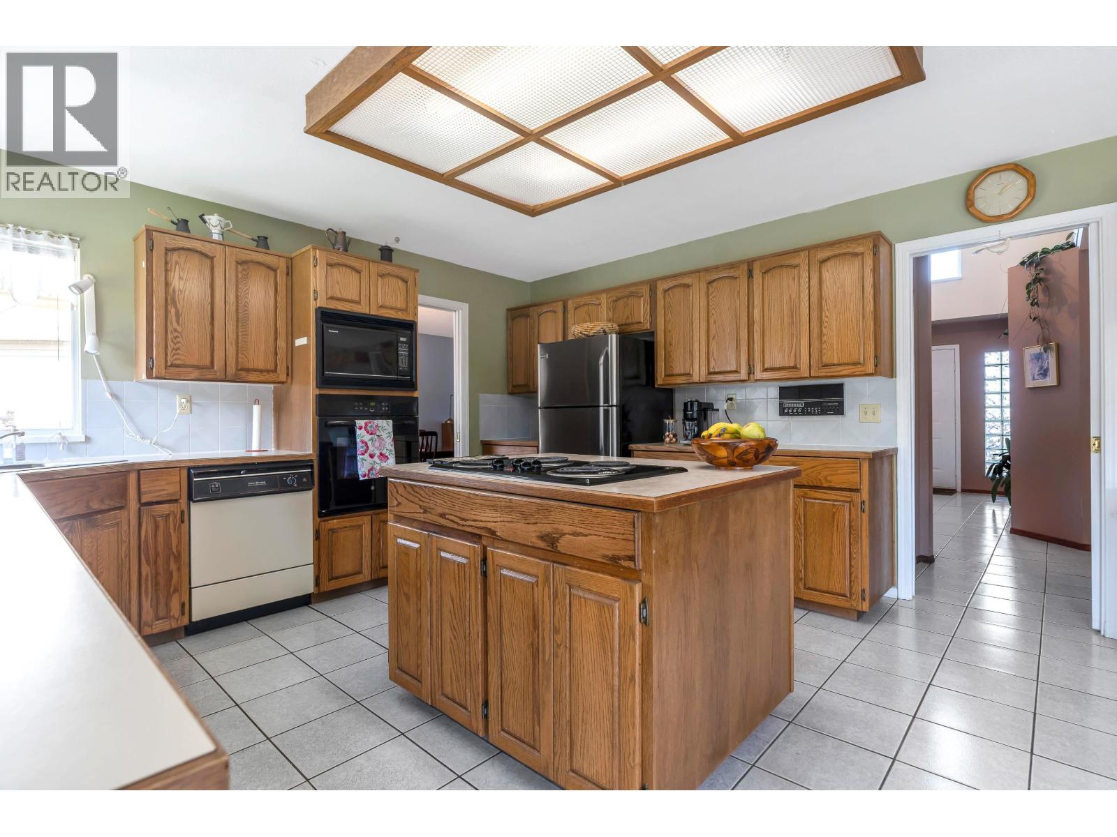 1859 Walnut Crescent, Coquitlam, British Columbia  V3J 7S9 - Photo 14 - R3092772