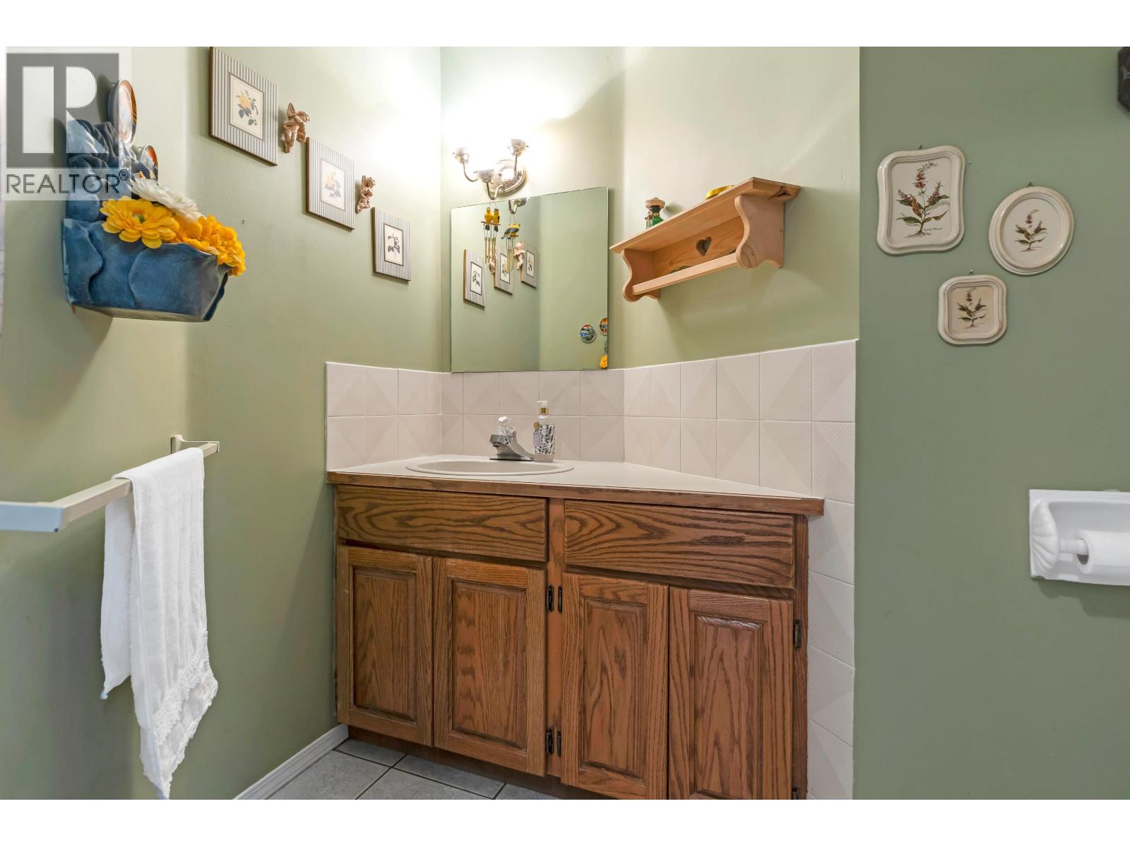 1859 Walnut Crescent, Coquitlam, British Columbia  V3J 7S9 - Photo 17 - R3092772