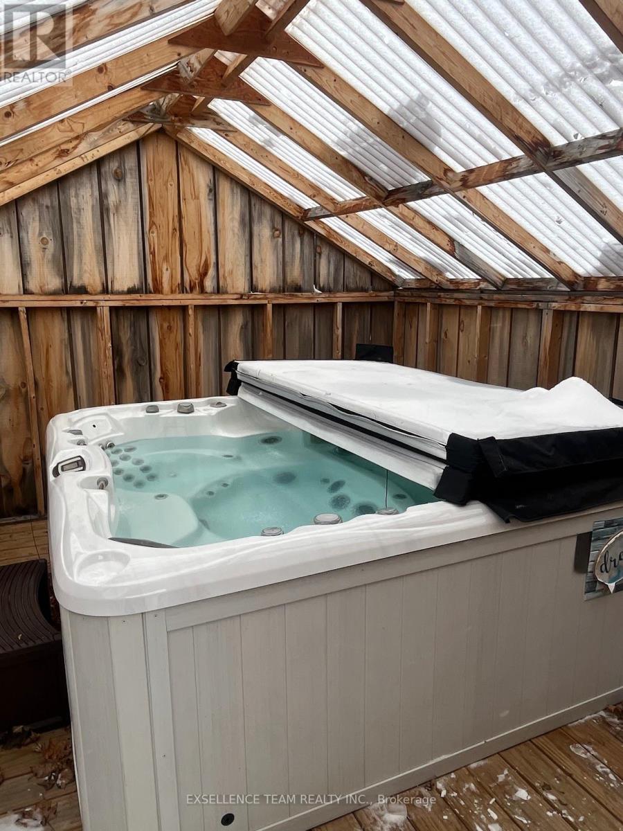 103 St. George Street W, North Glengarry, Ontario  K0C 1A0 - Photo 35 - X12809842