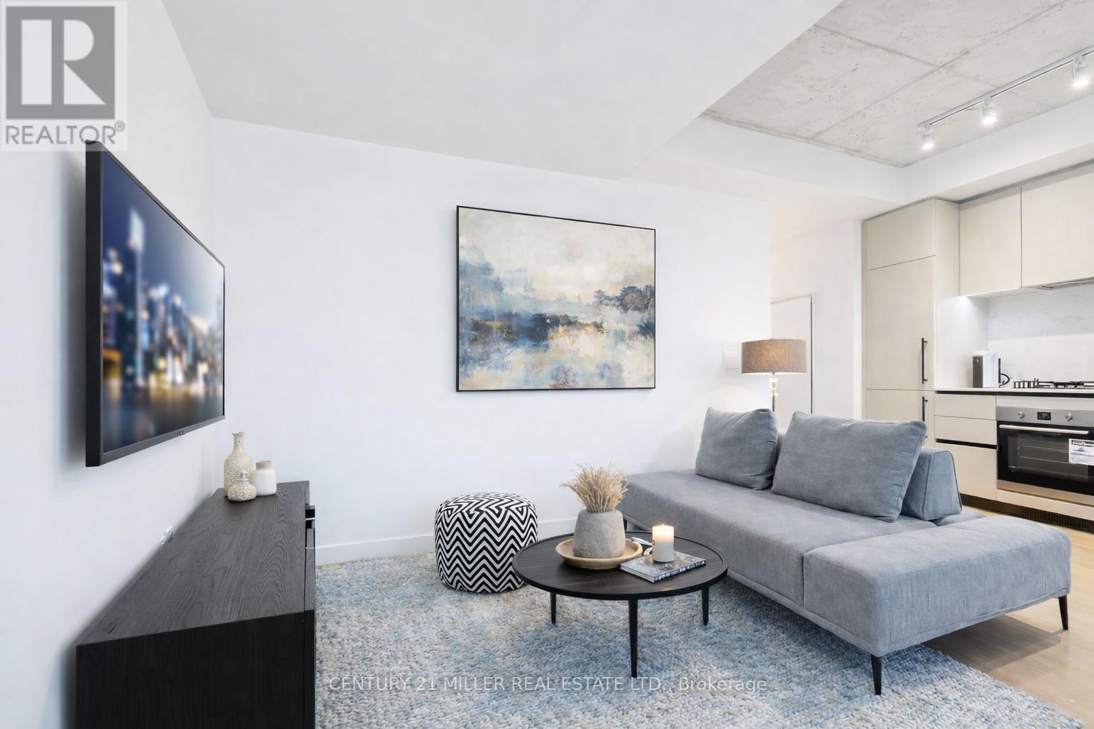 307 - 1720 Bayview Avenue, Toronto, Ontario  M4G 0E5 - Photo 8 - C12813684