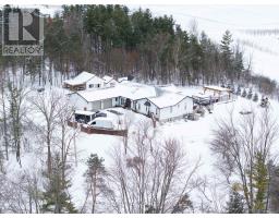 340 ROLAND ROAD, Pelham, Ontario