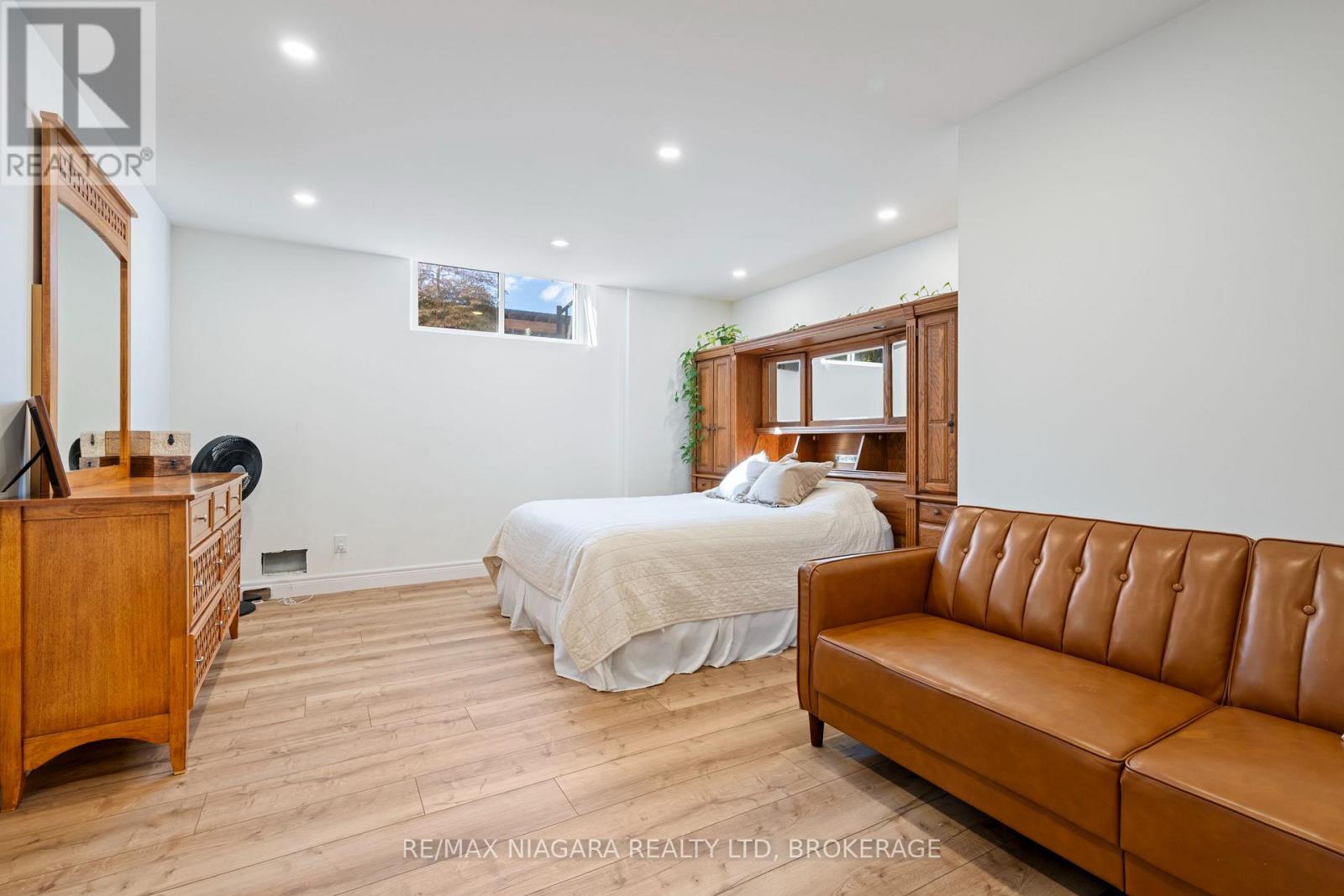 340 Roland Road, Pelham, Ontario  L0S 1M0 - Photo 43 - X12632398