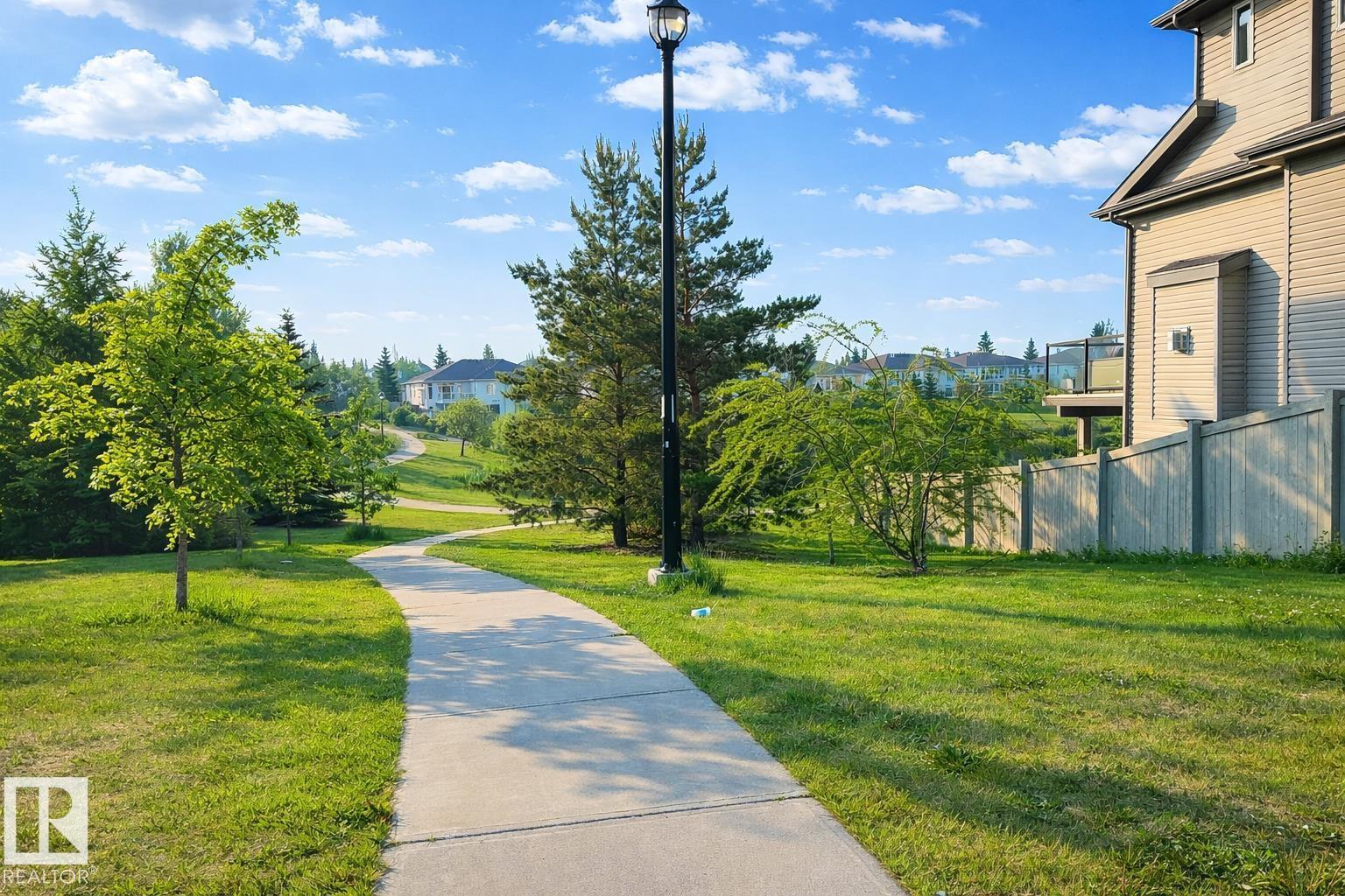 7548 Speaker Wy Nw, Edmonton, Alberta  T6R 0P1 - Photo 7 - E4474257