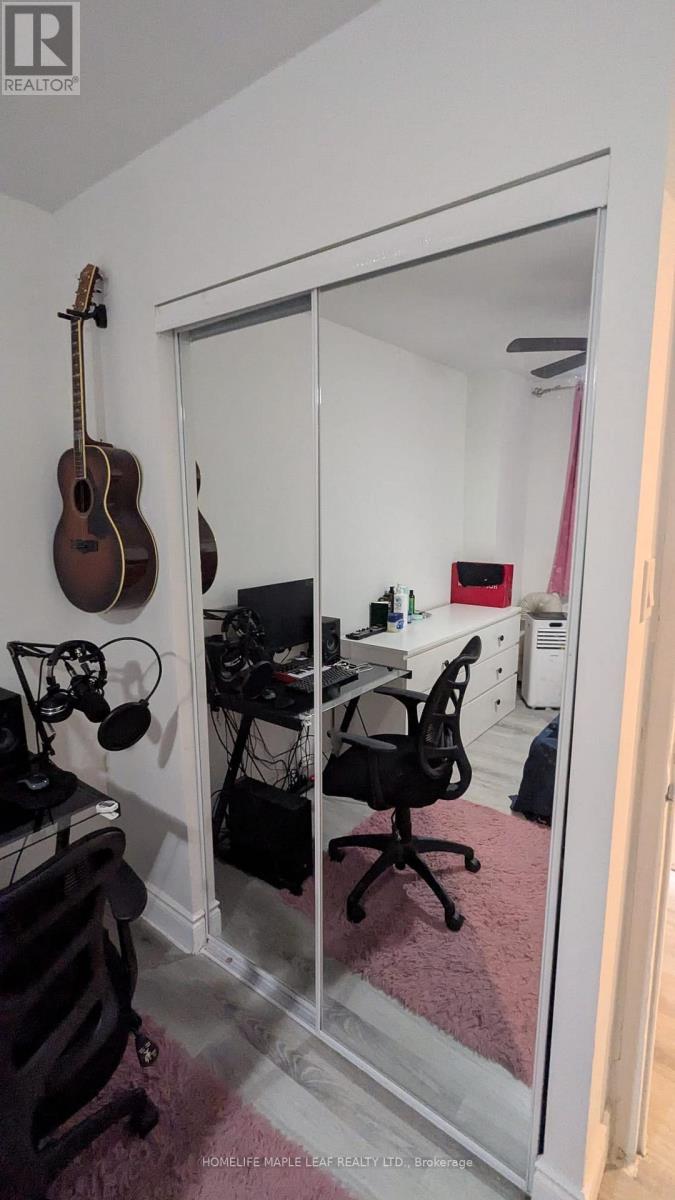 604 - 200 Lotherton Pathway, Toronto, Ontario  M6B 2G8 - Photo 13 - W12813690