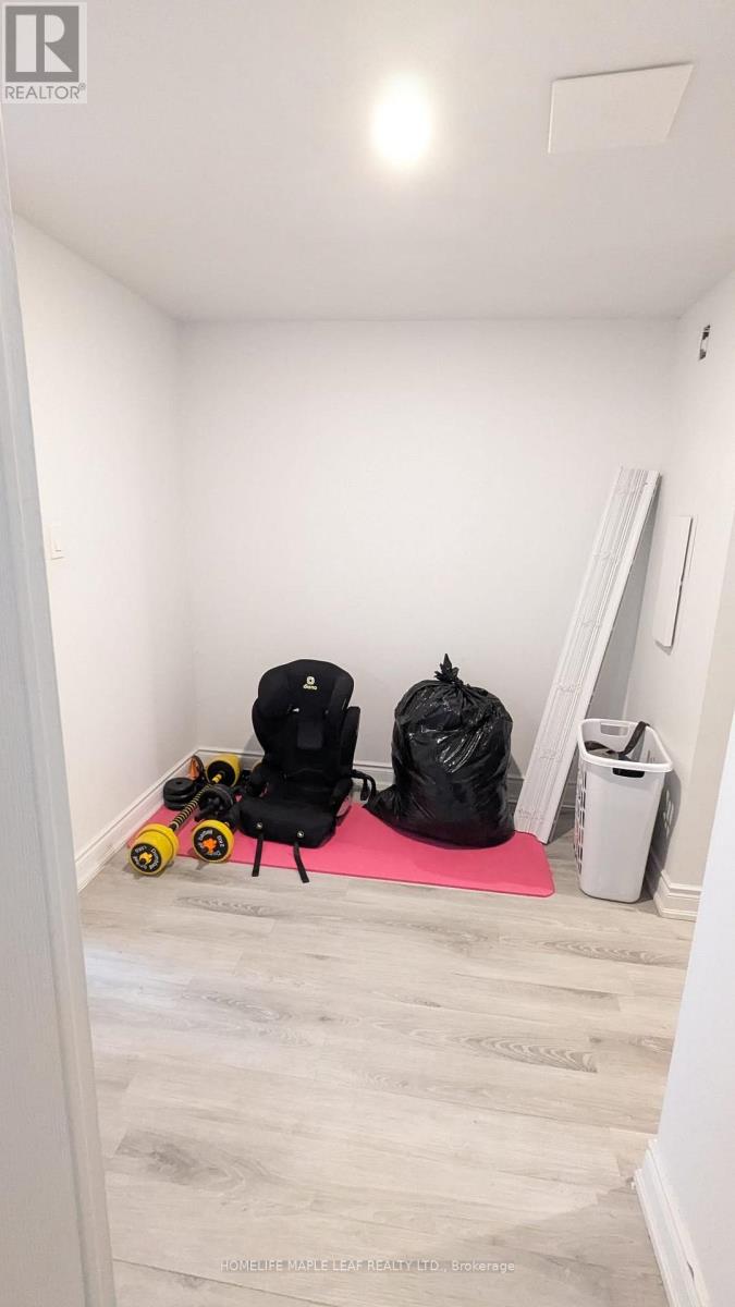 604 - 200 Lotherton Pathway, Toronto, Ontario  M6B 2G8 - Photo 26 - W12813690