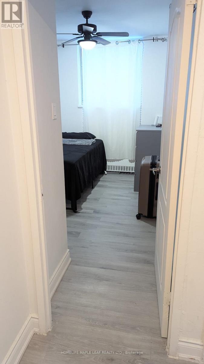 604 - 200 Lotherton Pathway, Toronto, Ontario  M6B 2G8 - Photo 28 - W12813690