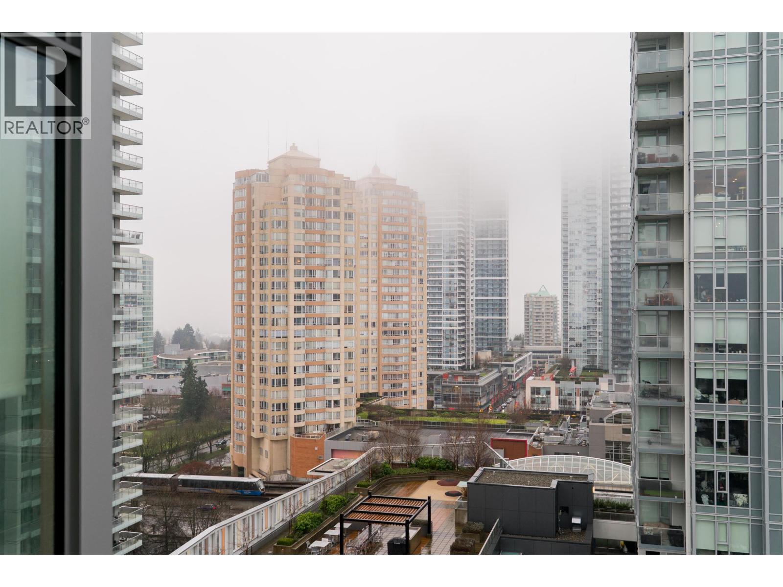 1608 6398 Silver Avenue, Burnaby, British Columbia  V5H 0K7 - Photo 11 - R3092010