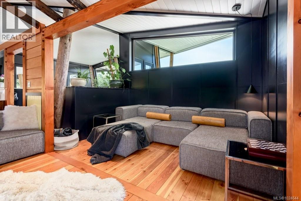 2613 Dunsmuir Ave, Cumberland, British Columbia V0R 1S0 - Photo 18 - 1024644