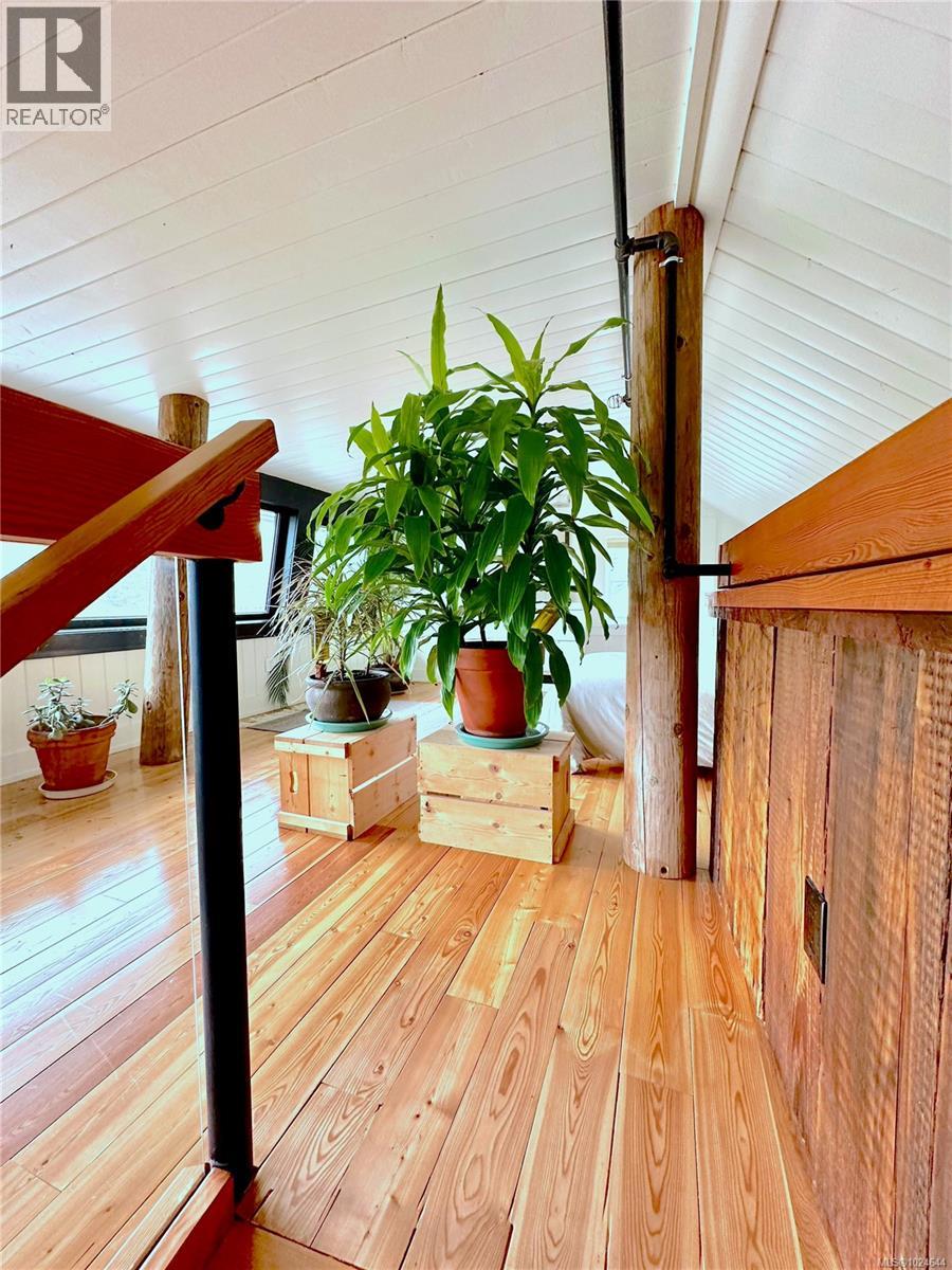 2613 Dunsmuir Ave, Cumberland, British Columbia V0R 1S0 - Photo 25 - 1024644