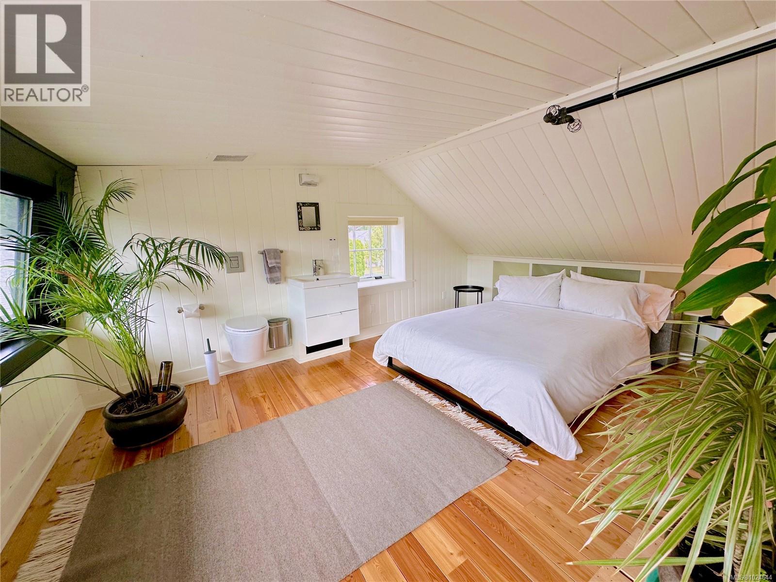 2613 Dunsmuir Ave, Cumberland, British Columbia V0R 1S0 - Photo 26 - 1024644