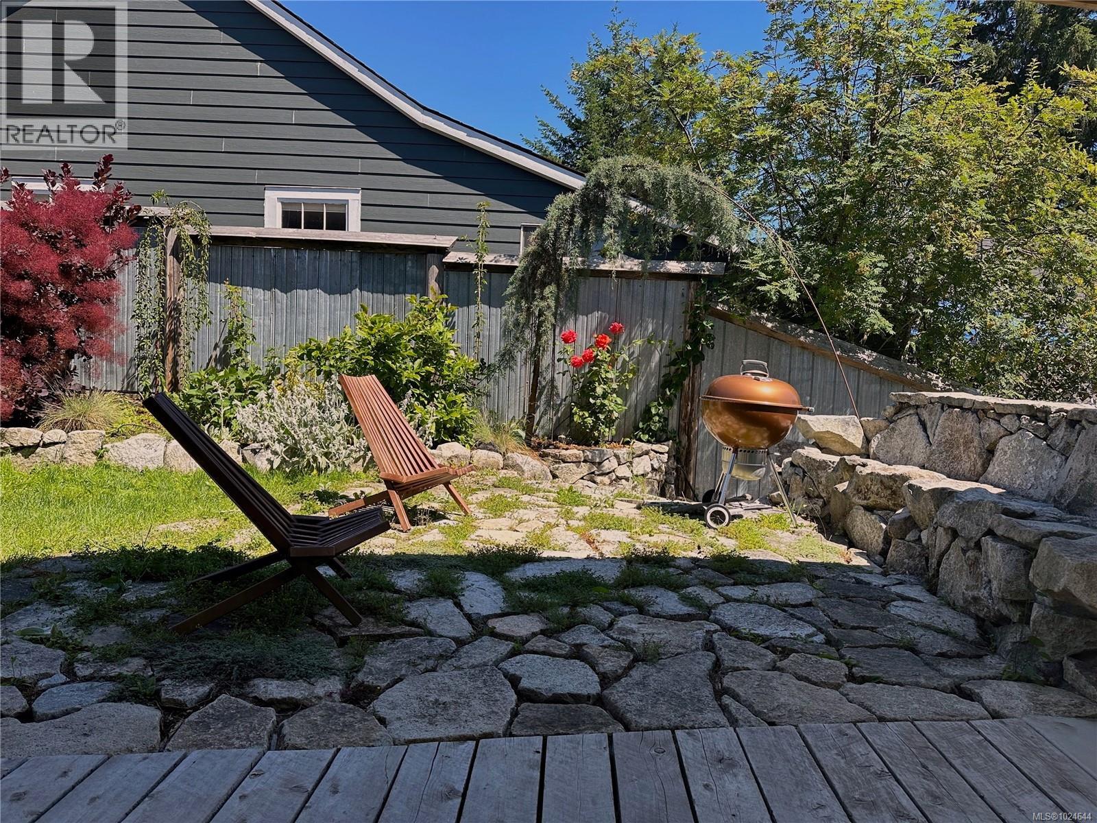 2613 Dunsmuir Ave, Cumberland, British Columbia V0R 1S0 - Photo 44 - 1024644