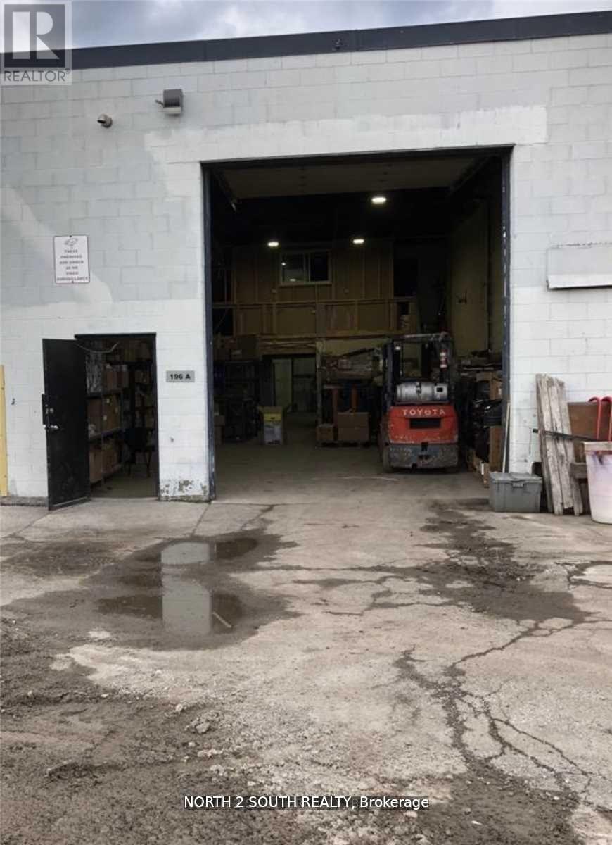 196c - 200 Arvin Avenue, Hamilton, Ontario  L8E 2L8 - Photo 2 - X12813688