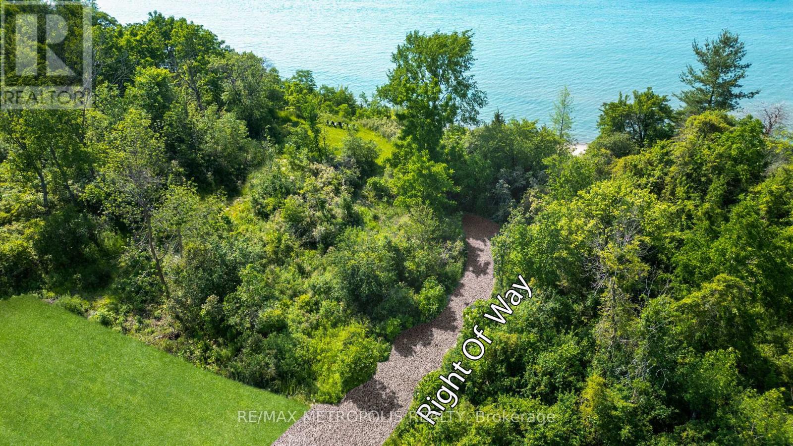 7053 Blue Coast Heights, Plympton-Wyoming, Ontario  N0N 1E0 - Photo 15 - X12813698