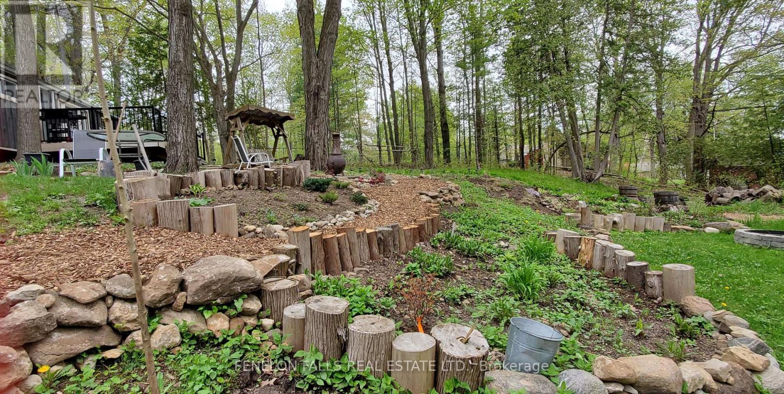 168 Lakebreeze Road, Kawartha Lakes, Ontario  K0M 1N0 - Photo 29 - X12813740