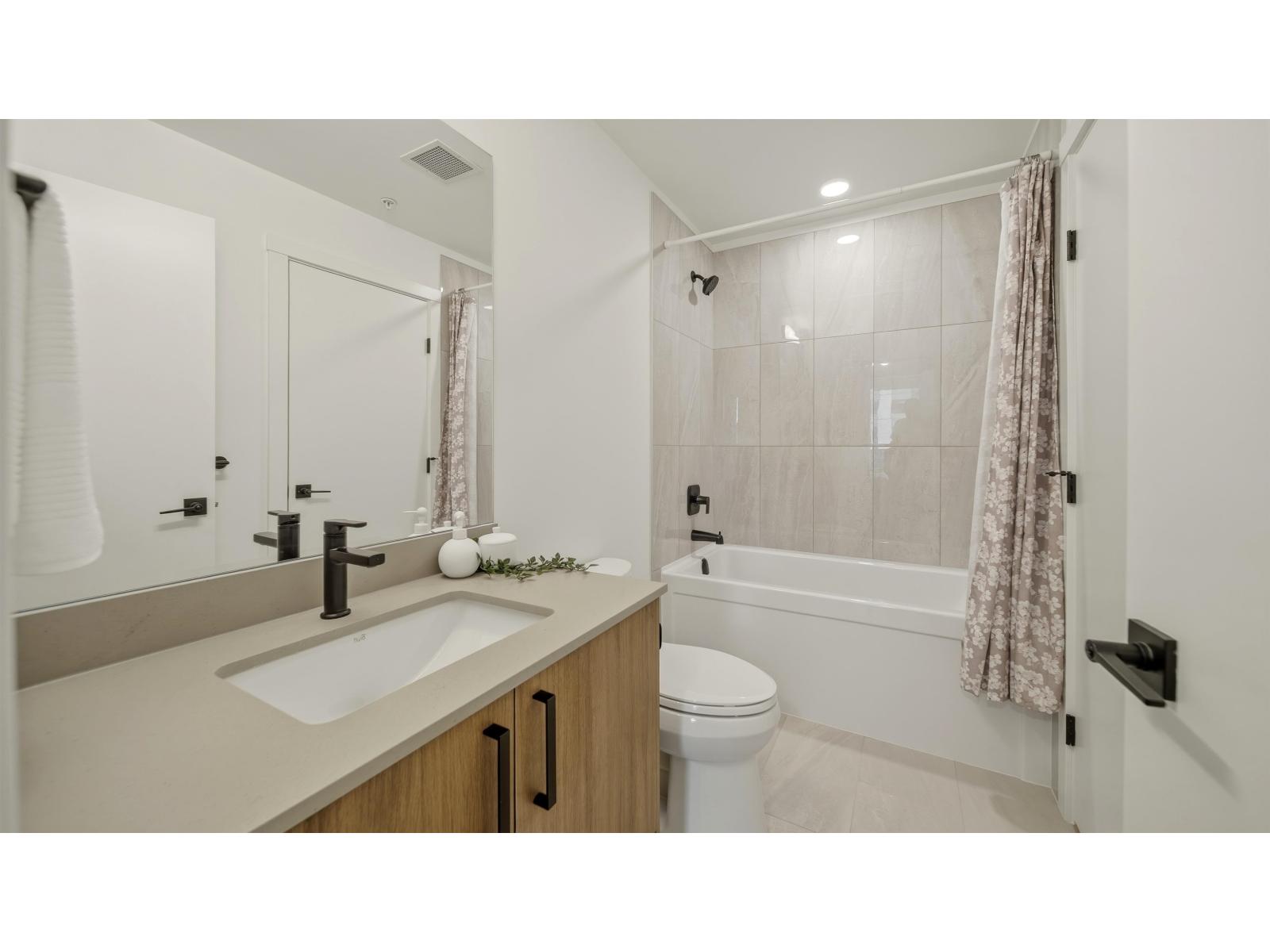 B214 8230 208b Avenue, Langley, British Columbia  V2Y 2C4 - Photo 5 - R3086547