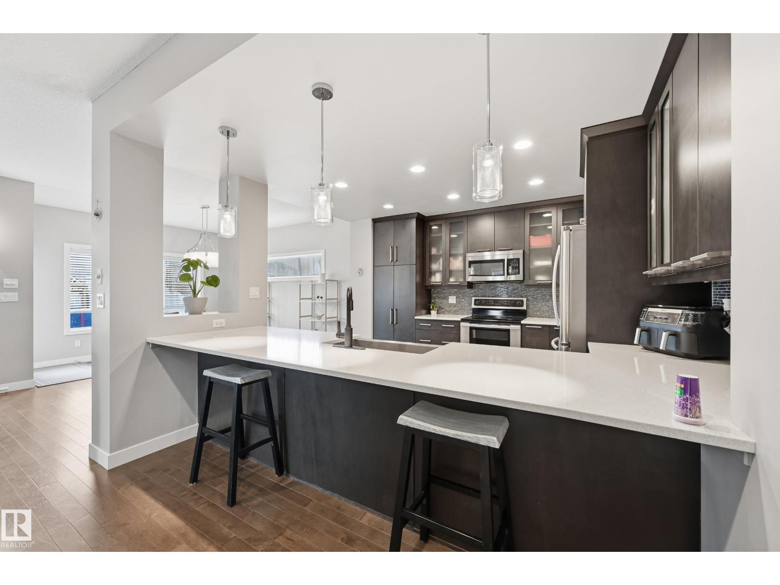 1251 Secord Landing Ld Nw, Edmonton, Alberta  T5T 4N4 - Photo 3 - E4472395