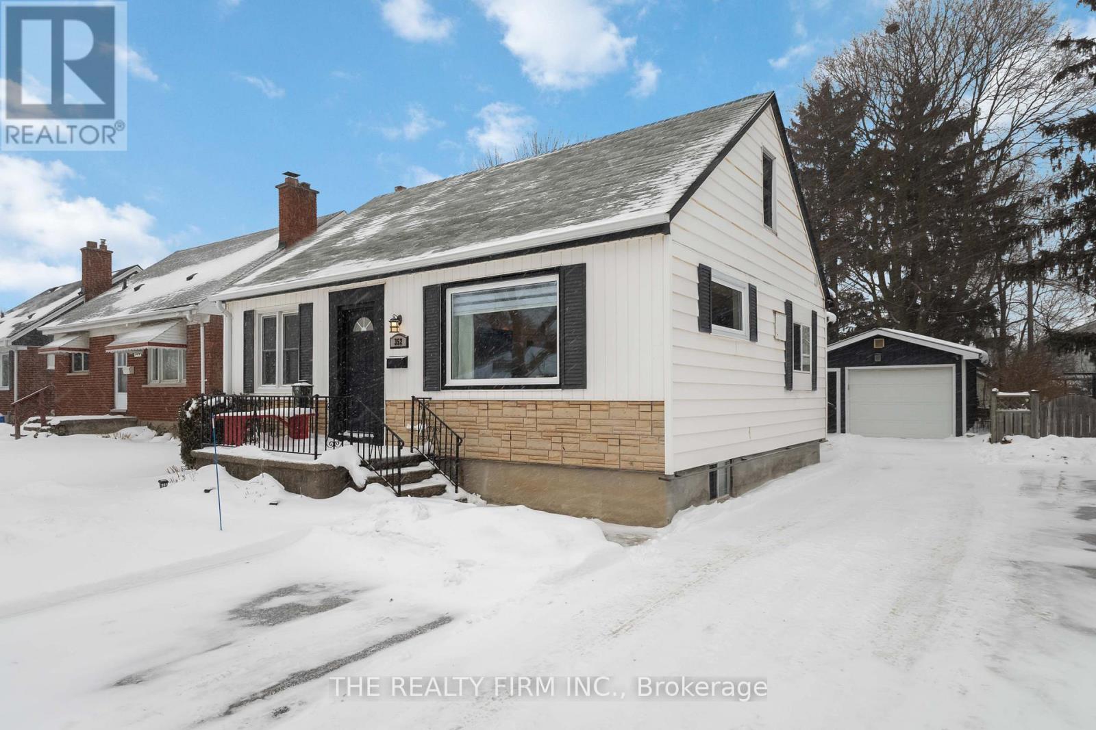 352 Hale Street, London East, Ontario  N5W 1G4 - Photo 2 - X12813734