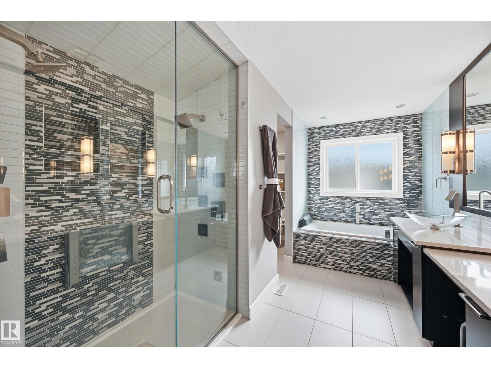 1251 Secord Landing Ld Nw, Edmonton, Alberta  T5T 4N4 - Photo 26 - E4472395