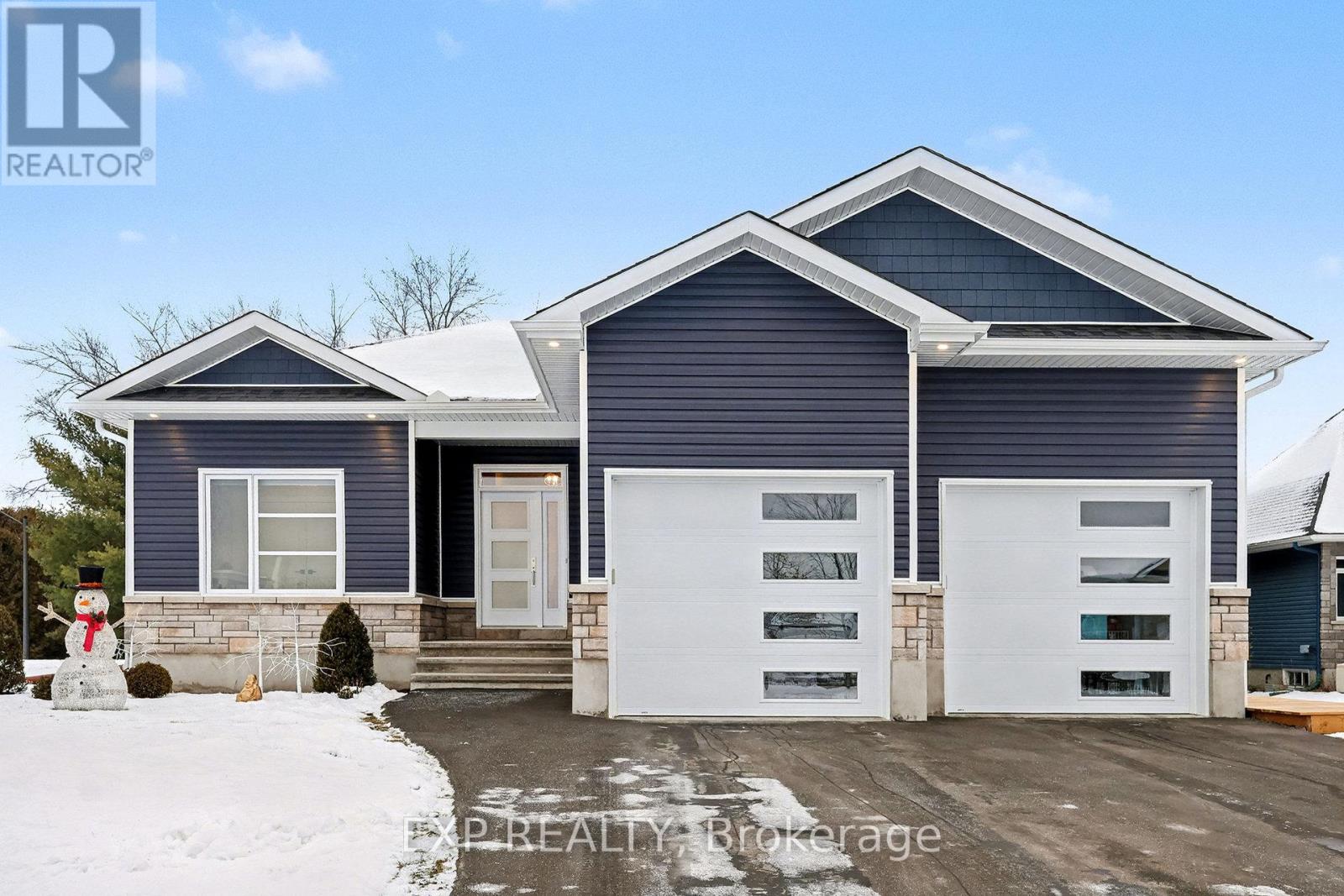 200 NELLIE STREET, Clarence-Rockland, Ontario