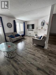 7 Sandhurst Circle E, Toronto, Ontario  M1S 4B2 - Photo 8 - E12811280