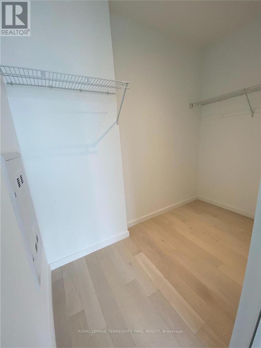 816 - 7 Smith Crescent, Toronto, Ontario  M8Z 0G3 - Photo 14 - W12812266