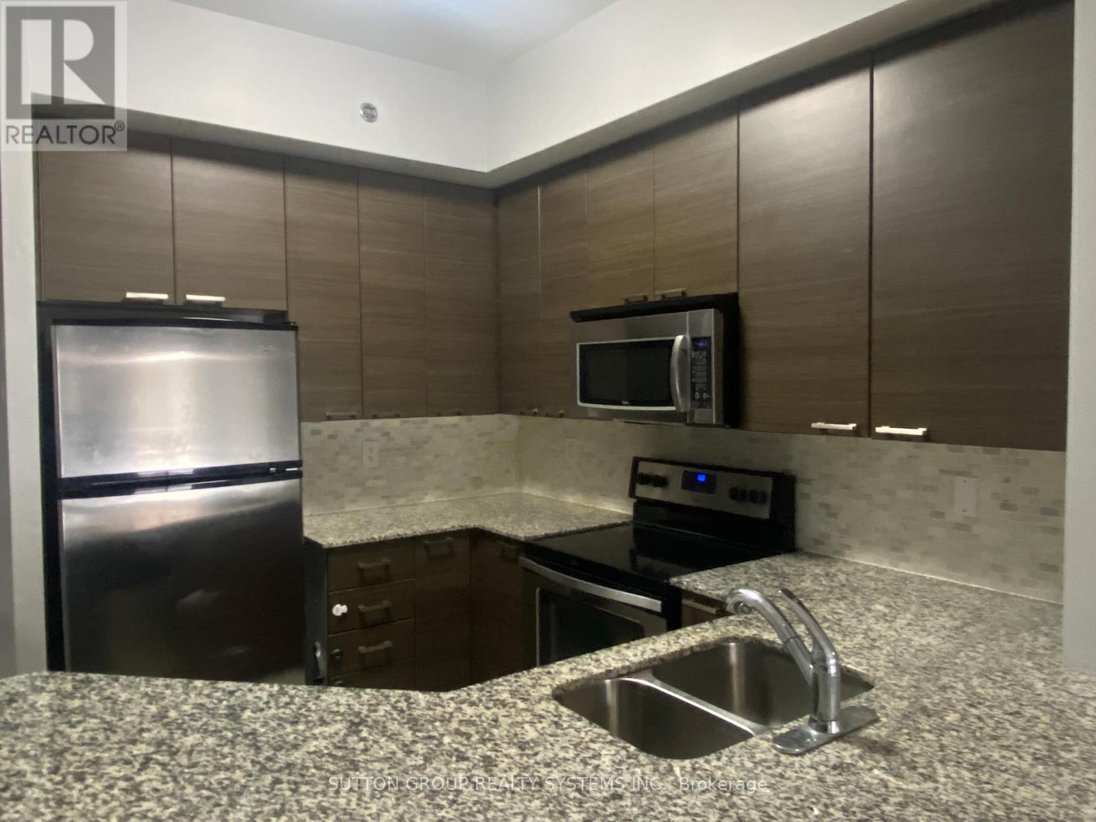 106 - 760 Sheppard Avenue W, Toronto, Ontario  M3H 0B3 - Photo 2 - C12813722