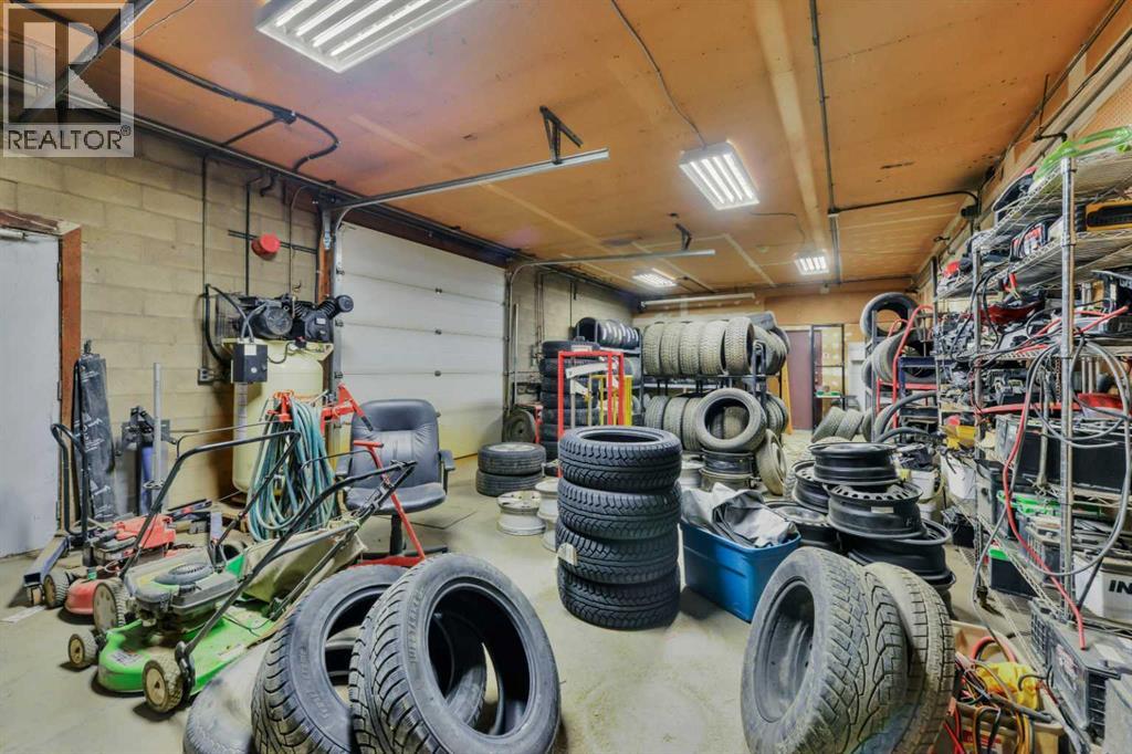 4727 60 Street, Red Deer, Alberta  T4N 2N8 - Photo 11 - A2273783