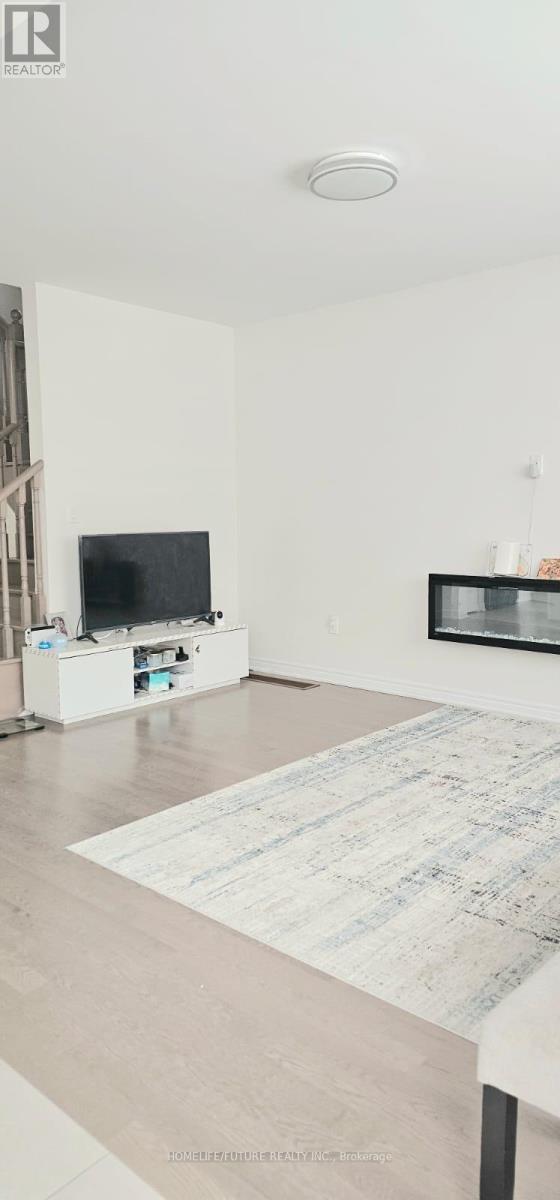 1268 Klondike Drive, Oshawa, Ontario  L1L 0T2 - Photo 13 - E12813766