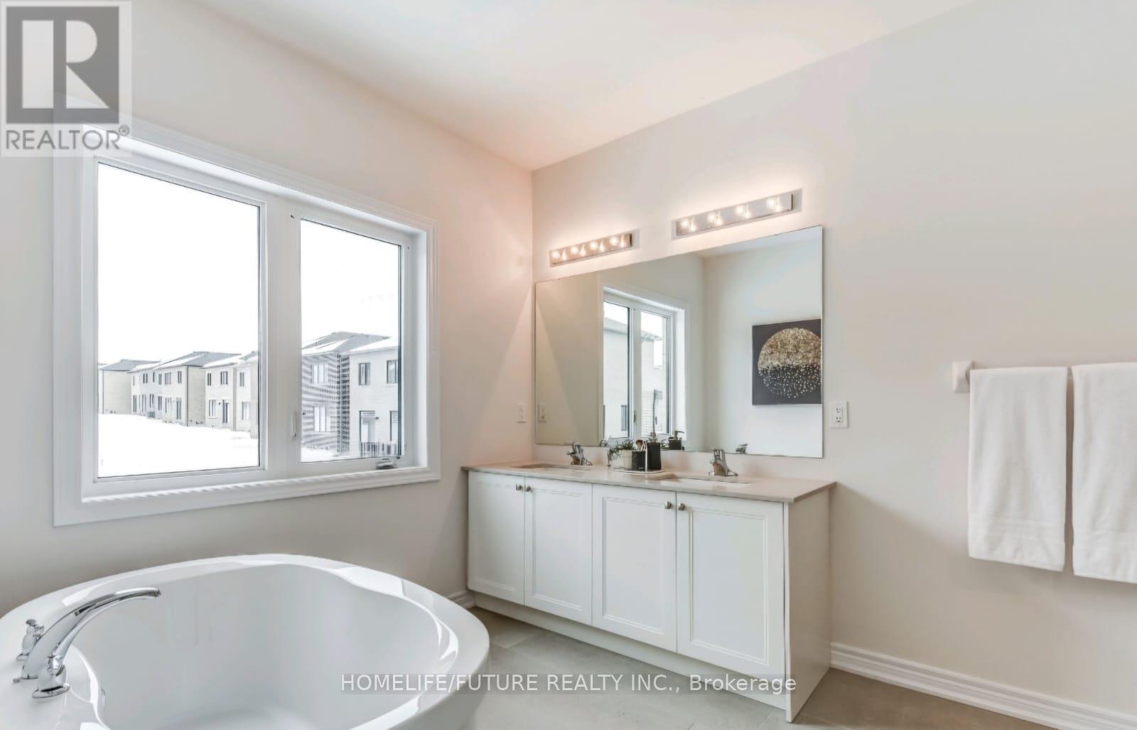 1268 Klondike Drive, Oshawa, Ontario  L1L 0T2 - Photo 9 - E12813766