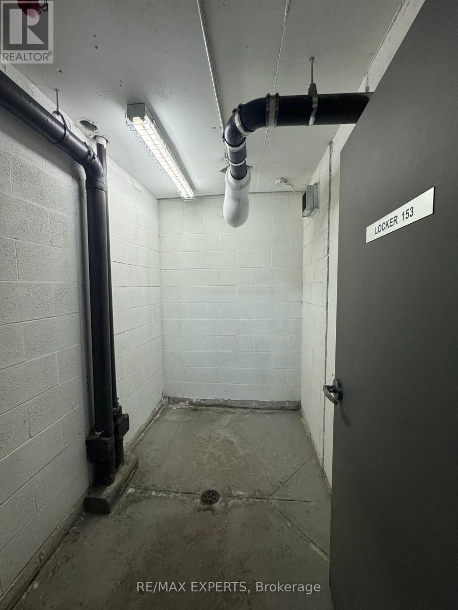 717 - 9471 Yonge Street, Richmond Hill, Ontario  L4C 0Z5 - Photo 14 - N12813718