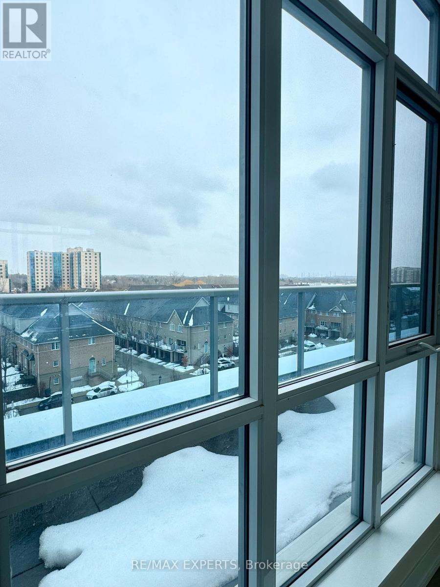 717 - 9471 Yonge Street, Richmond Hill, Ontario  L4C 0Z5 - Photo 8 - N12813718