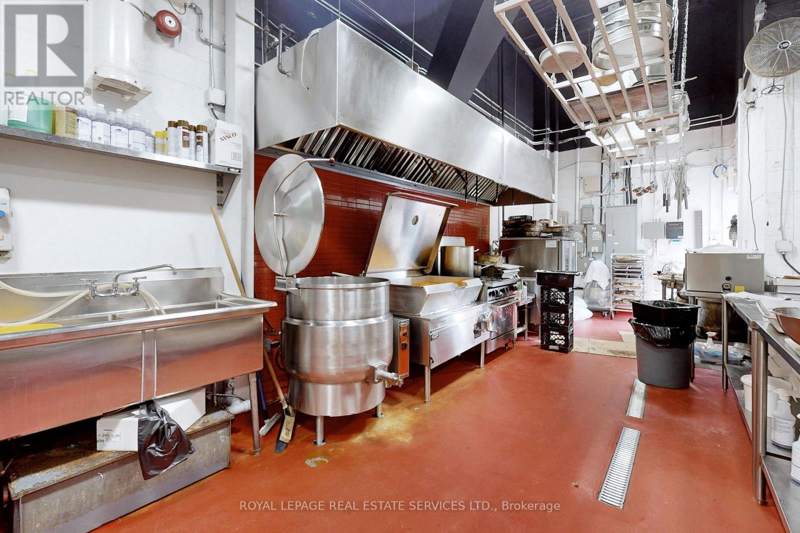 21-22 - 71 MARYCROFT AVENUE, Vaughan, Ontario