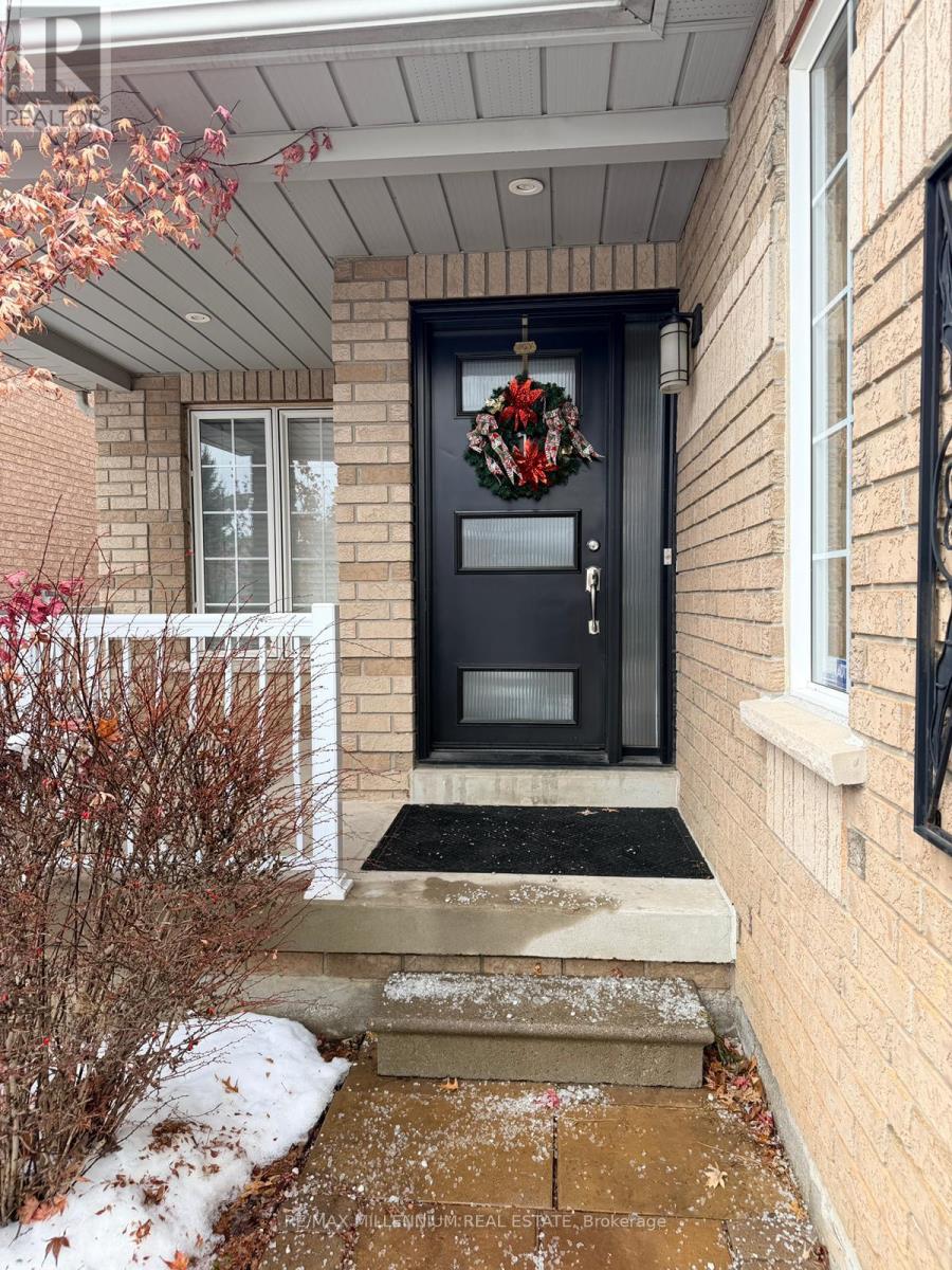 234 Waterbury Street, Caledon, Ontario  L7E 2J1 - Photo 4 - W12813764