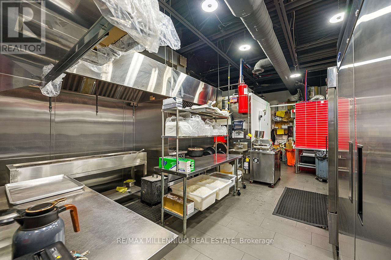 #62 - 3700 Eglinton Avenue, Mississauga, Ontario  L5M 2R9 - Photo 31 - W12813768