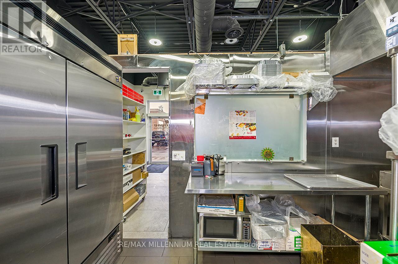 #62 - 3700 Eglinton Avenue, Mississauga, Ontario  L5M 2R9 - Photo 36 - W12813768