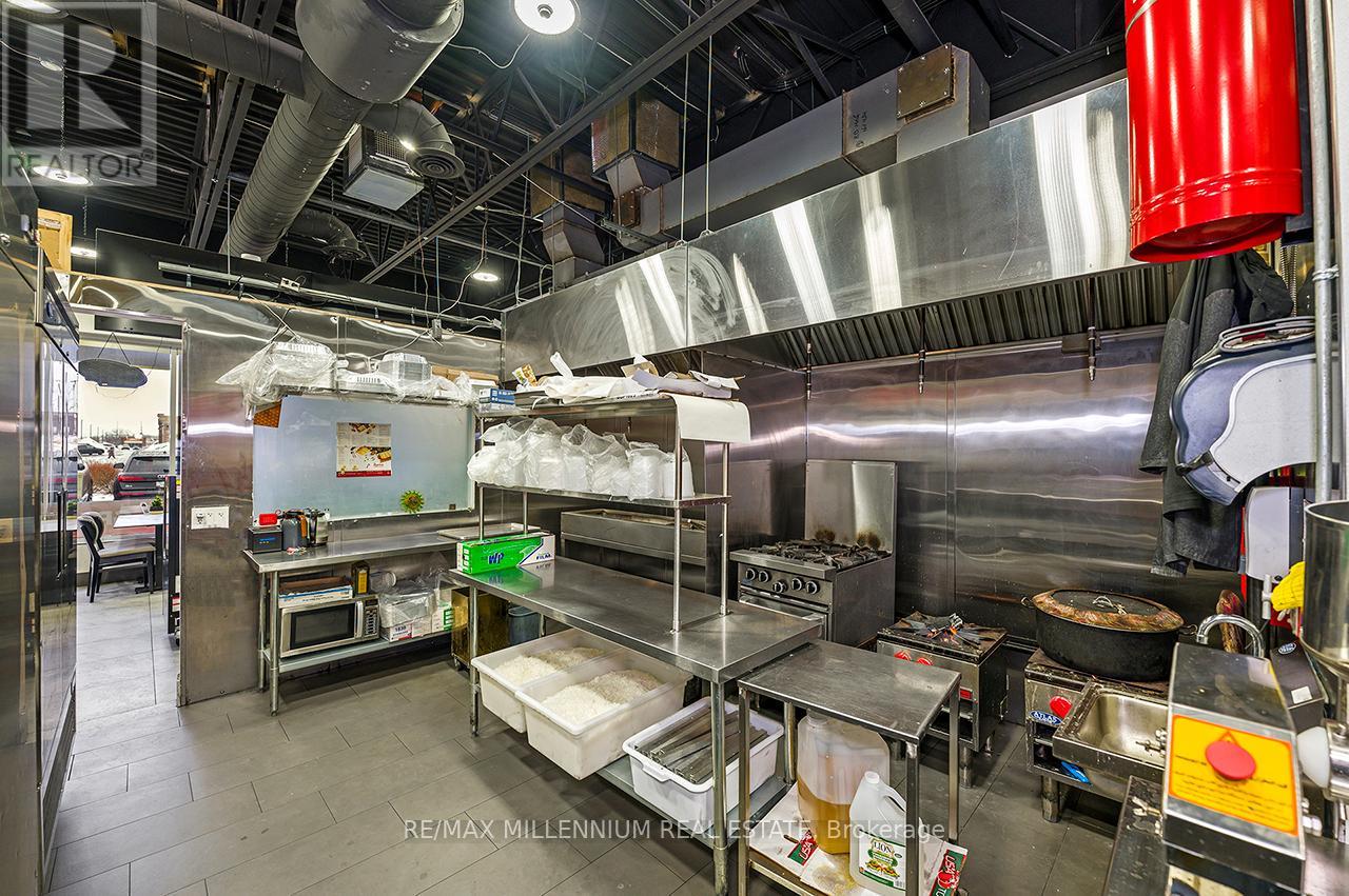 #62 - 3700 Eglinton Avenue, Mississauga, Ontario  L5M 2R9 - Photo 40 - W12813768