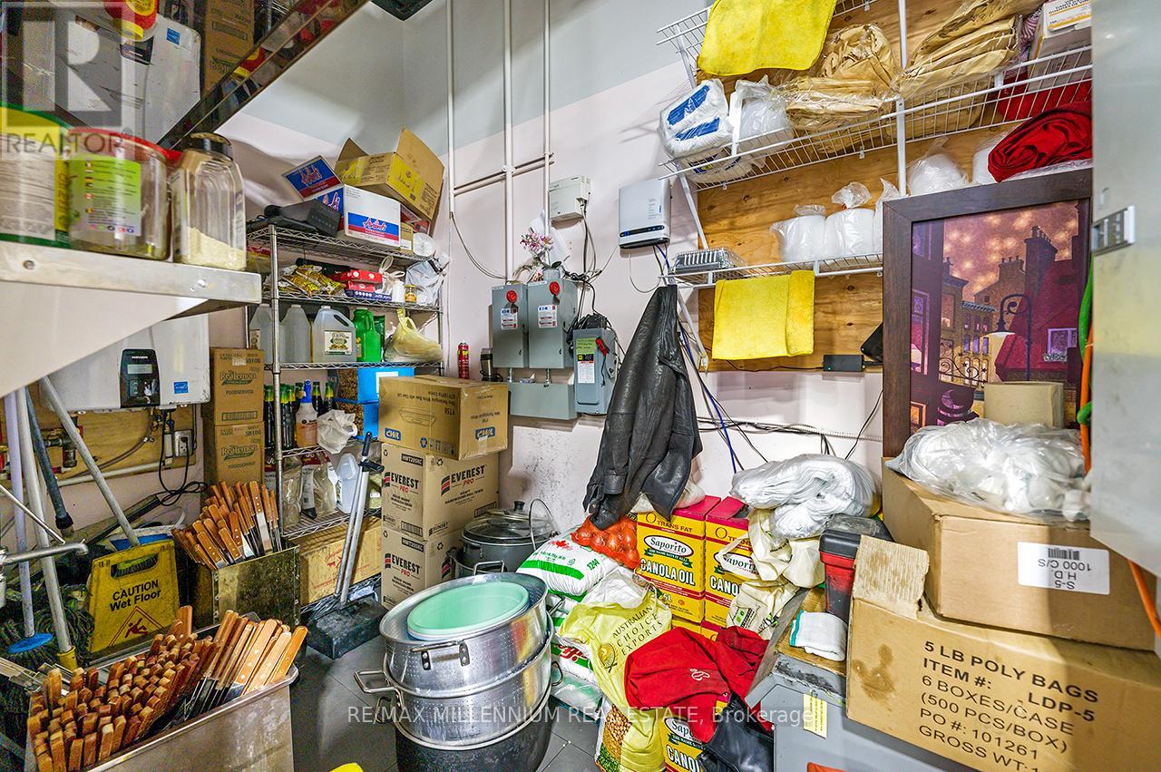 #62 - 3700 Eglinton Avenue, Mississauga, Ontario  L5M 2R9 - Photo 42 - W12813768