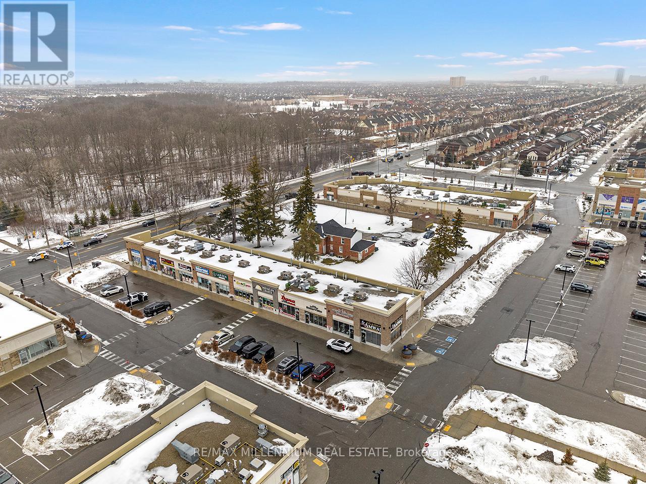 #62 - 3700 Eglinton Avenue, Mississauga, Ontario  L5M 2R9 - Photo 5 - W12813768