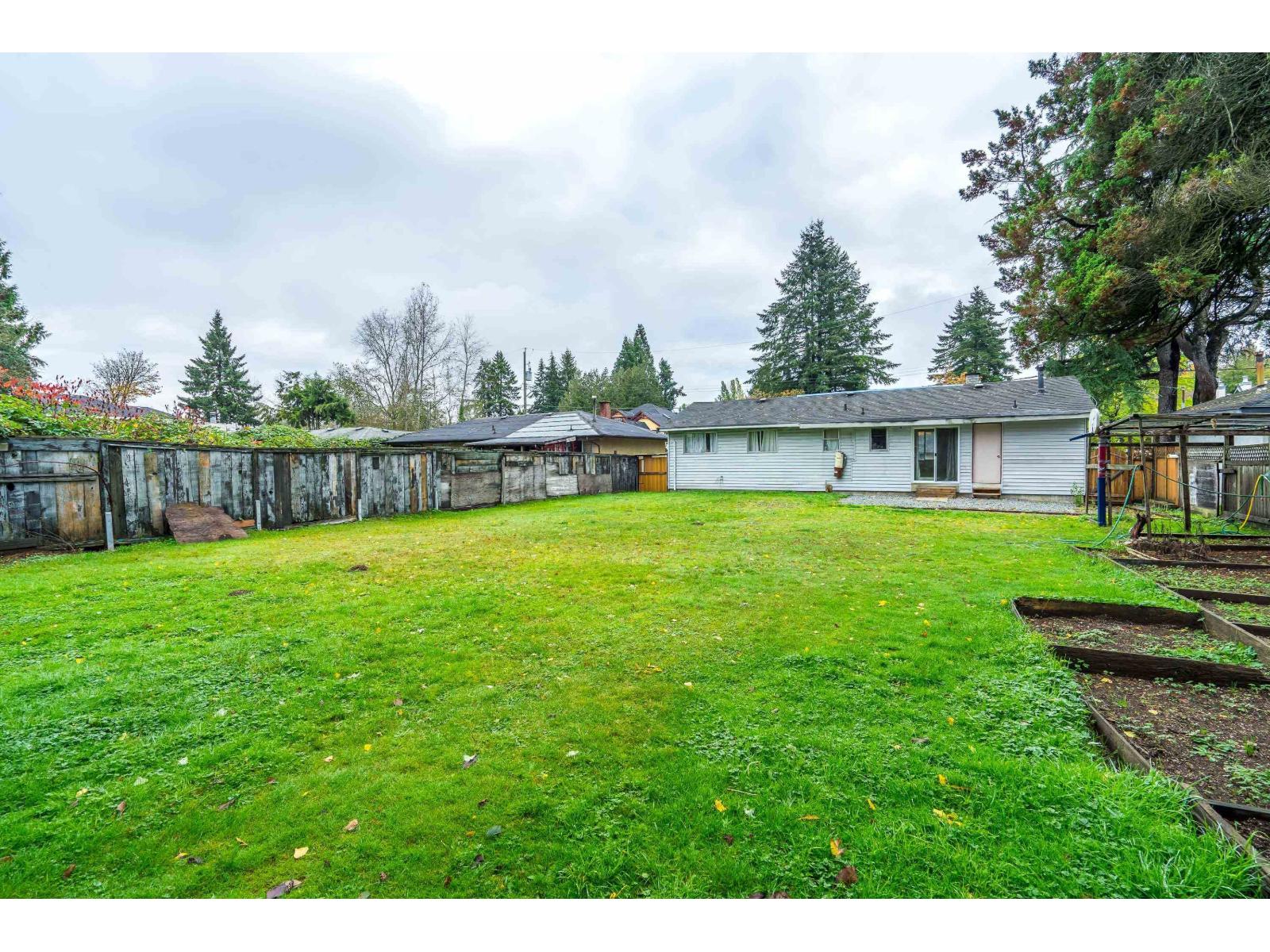 10331 155a Street, Surrey, British Columbia  V3R 4K4 - Photo 32 - R3092794