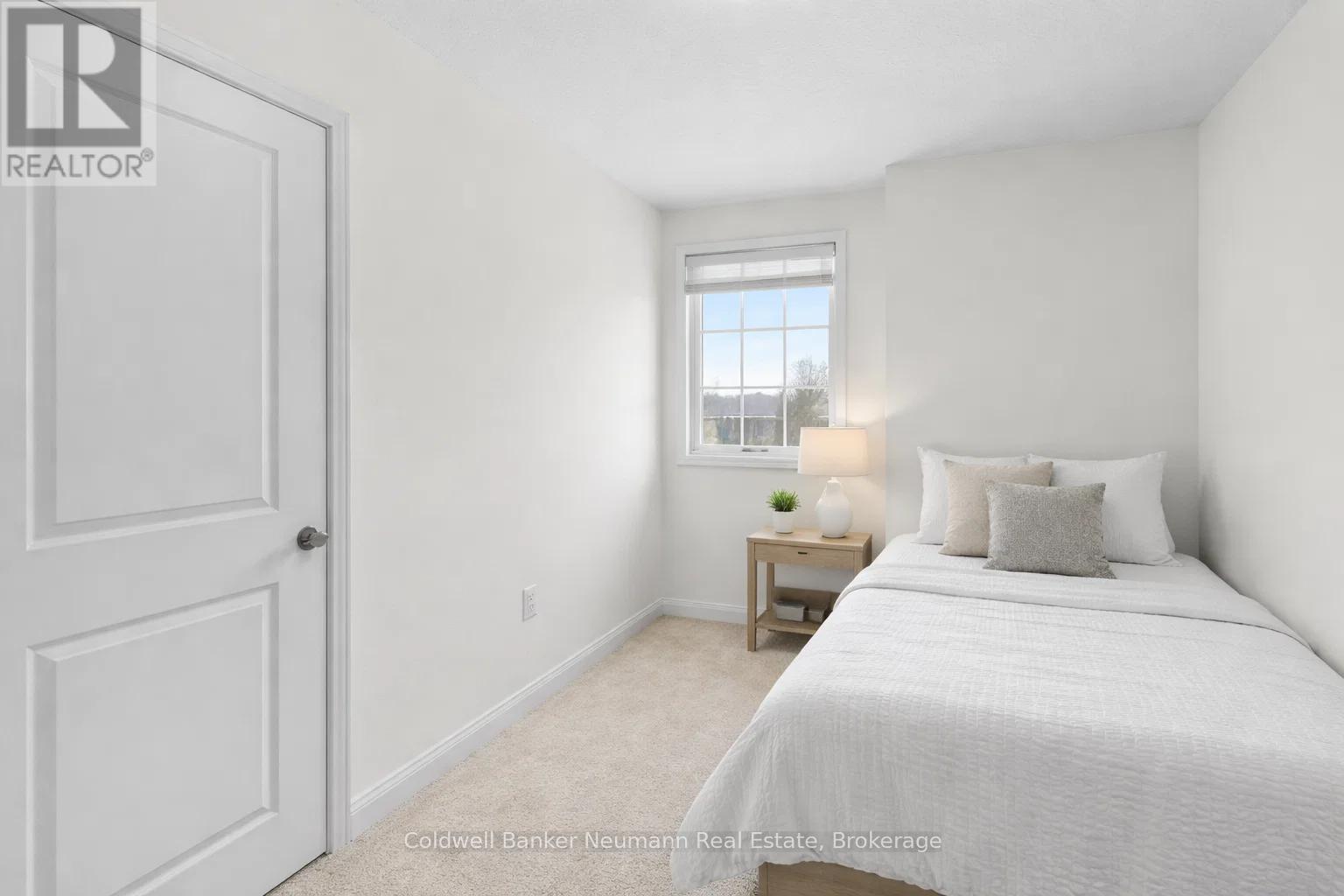 43 - 88 Decorso Drive, Guelph (Kortright East), Ontario  N1L 0A1 - Photo 13 - X12813782