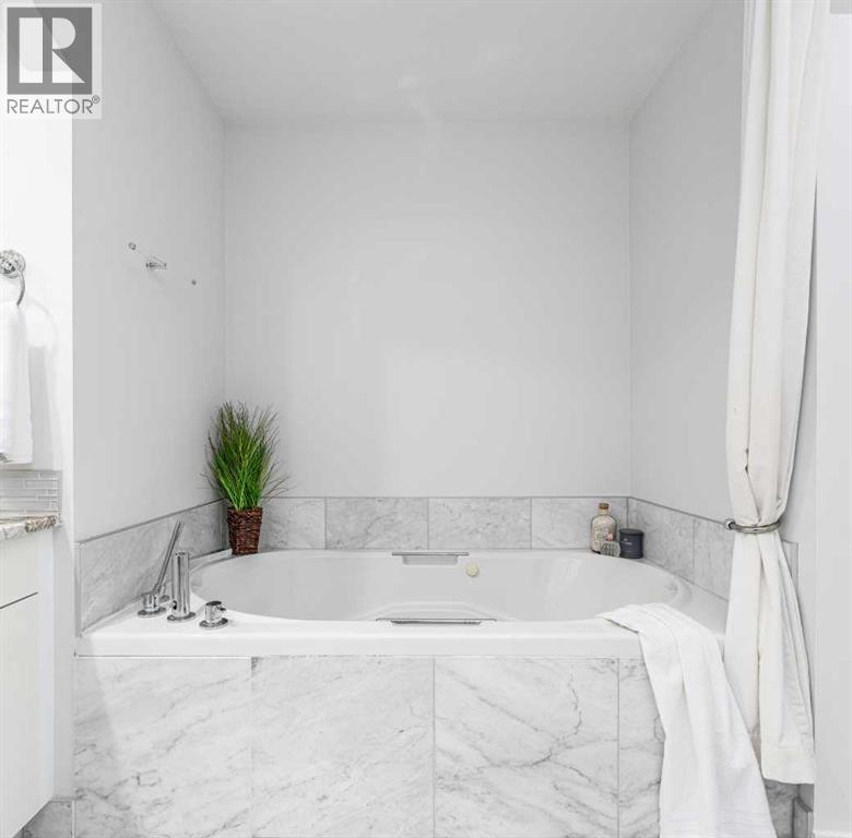 5503 Strathcona Hill Sw, Calgary, Alberta  T3H 1S2 - Photo 20 - A2284461