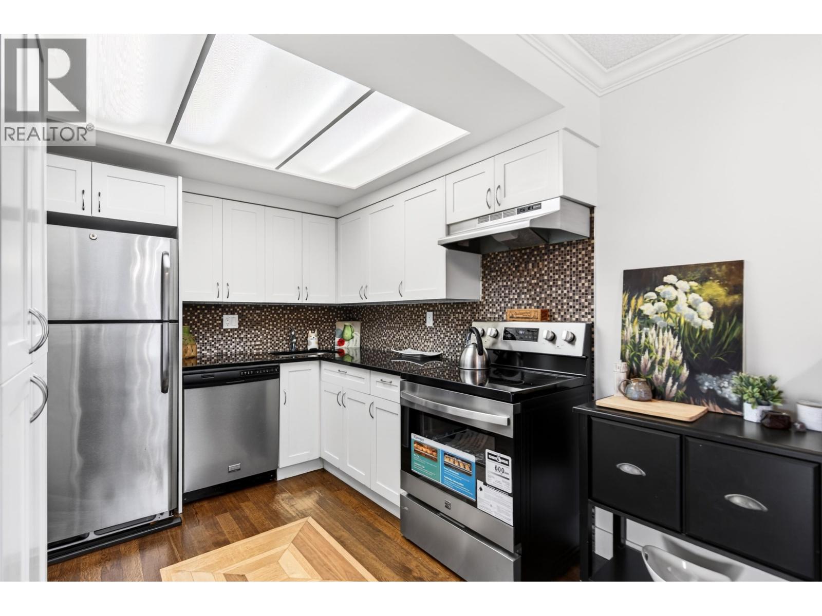 208 11957 223 Street, Maple Ridge, British Columbia  V2X 5Y4 - Photo 3 - R3092604