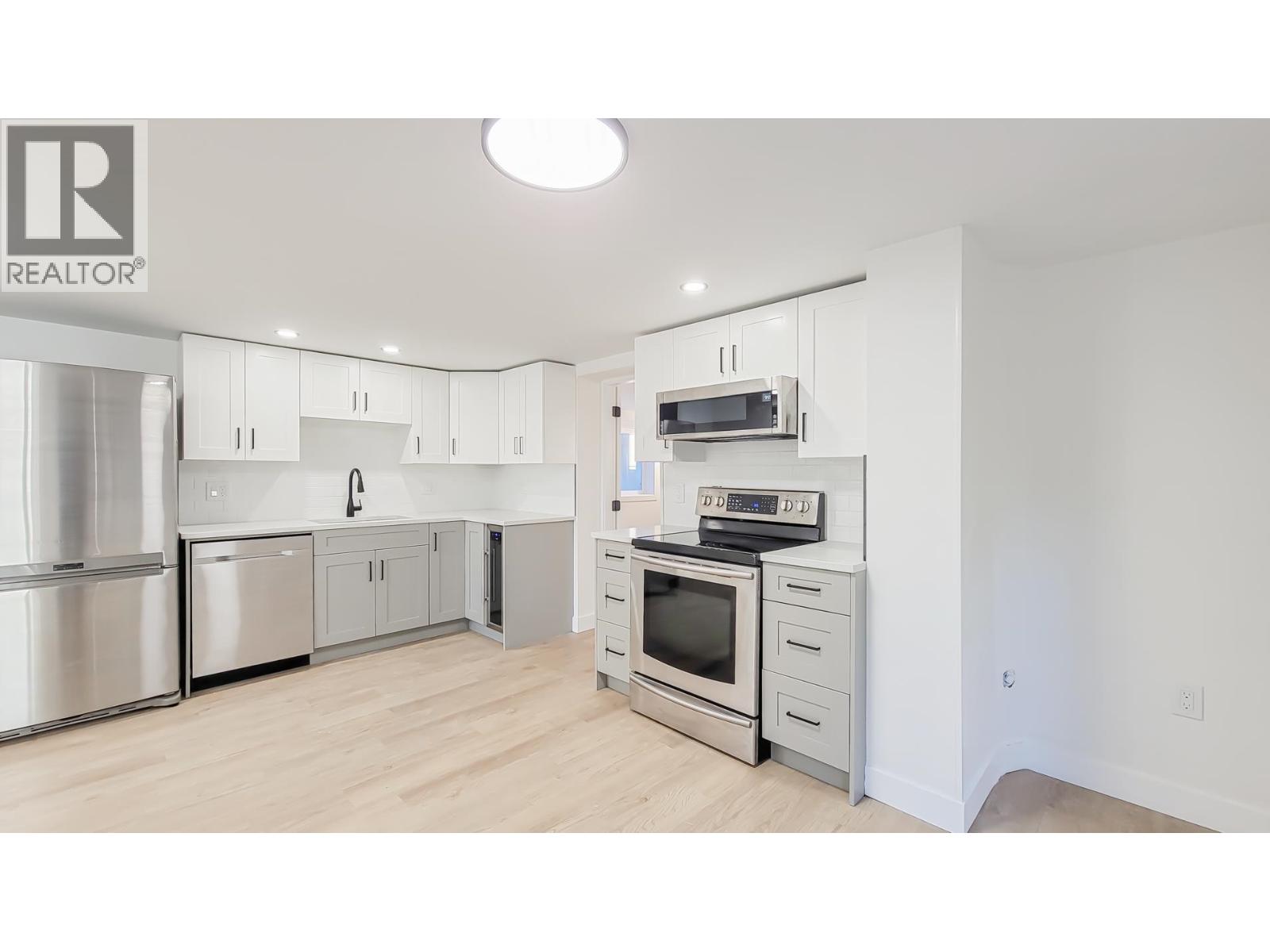 1515 Eighth Avenue, New Westminster, British Columbia  V3M 2S5 - Photo 8 - R3092807