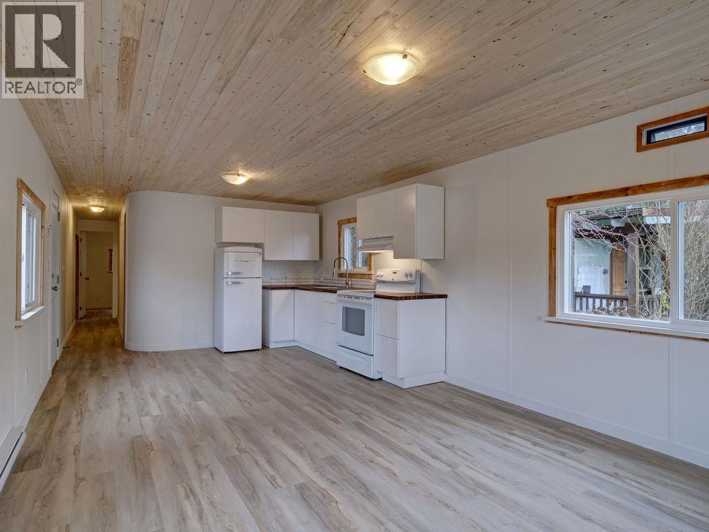 28 1413 Sunshine Coast Highway, Gibsons, British Columbia  V0N 1V5 - Photo 11 - R3092826