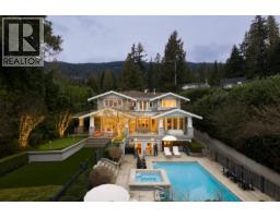 2955 ROSEBERY AVENUE, West Vancouver, British Columbia