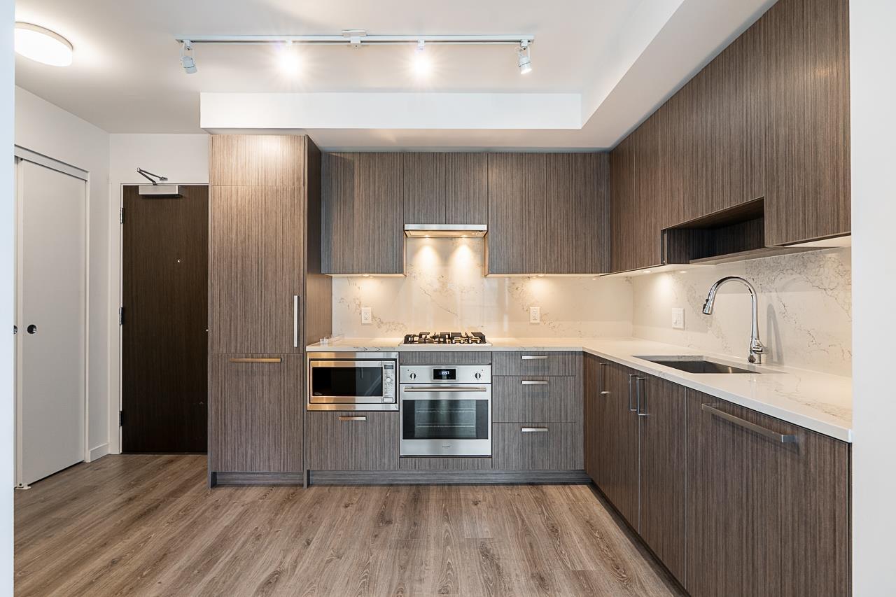 614 13350 Central Avenue, Surrey, British Columbia  V3T 0S1 - Photo 10 - R3055302