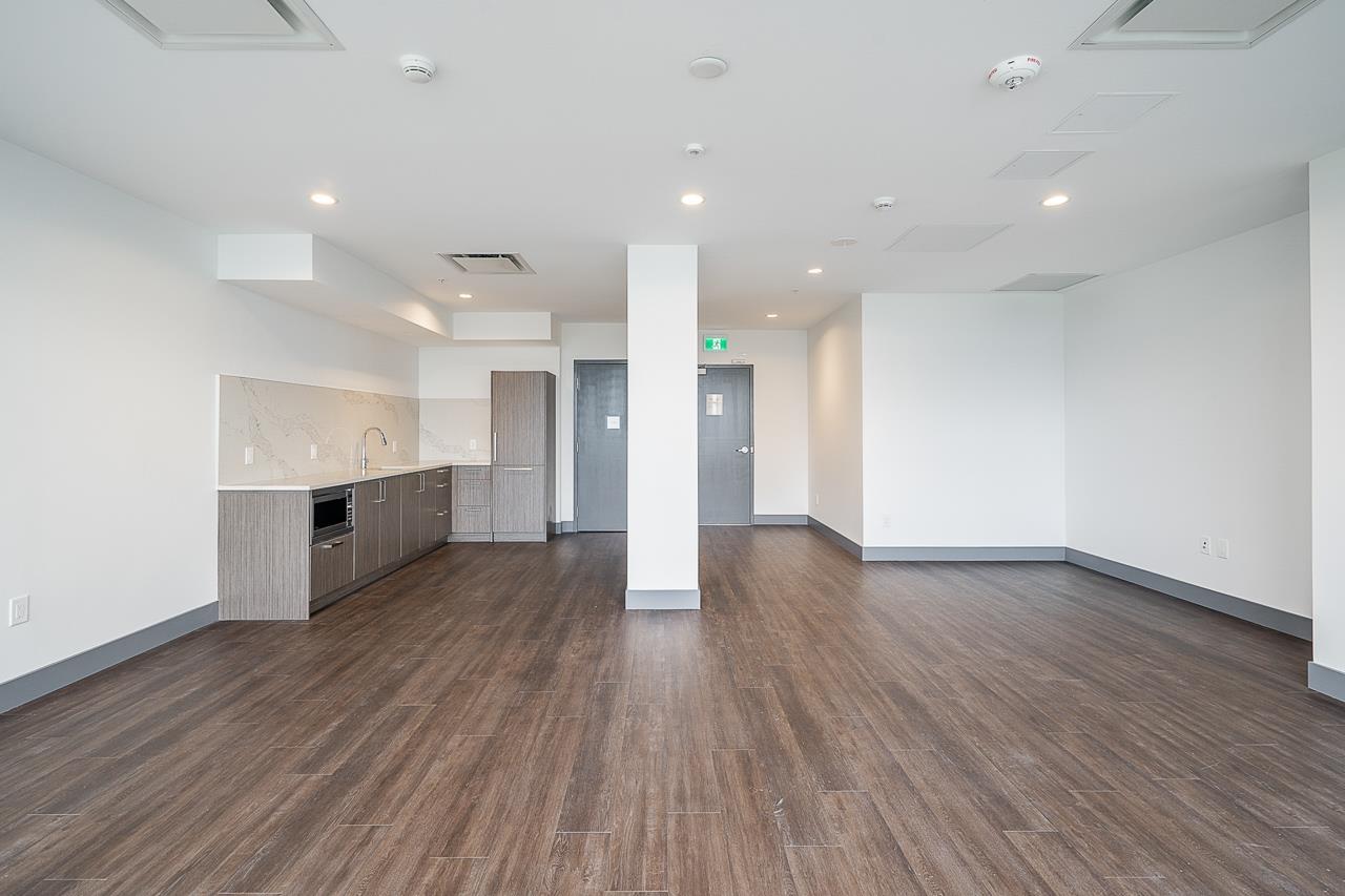 614 13350 Central Avenue, Surrey, British Columbia  V3T 0S1 - Photo 28 - R3055302