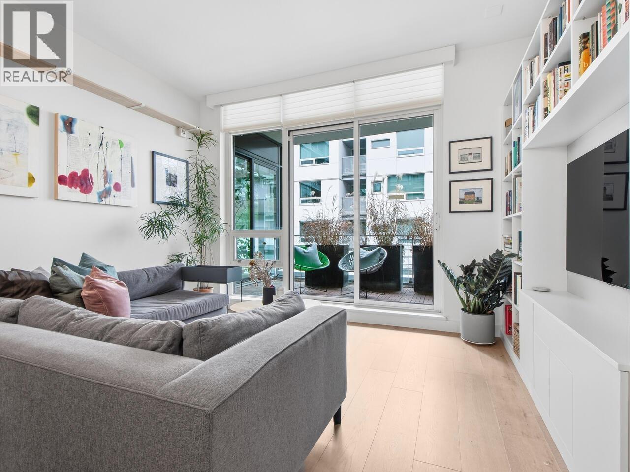 313 77 Walter Hardwick Avenue, Vancouver, British Columbia  V5Y 0C8 - Photo 9 - R3091829